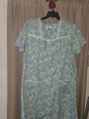 NWOT PINK K Nightdress